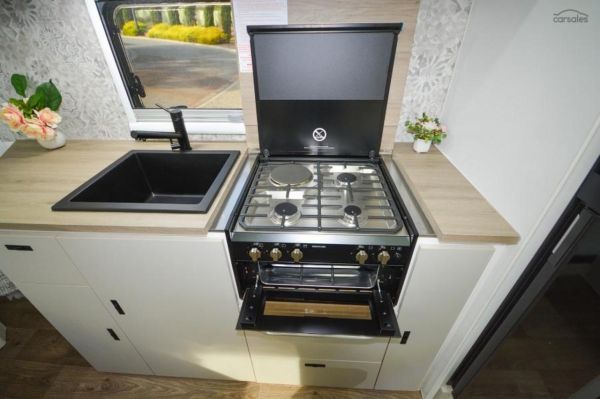 2025 Design RV Stryker 161-X image