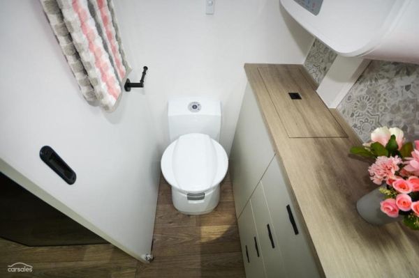 2025 Design RV Stryker 161-X image