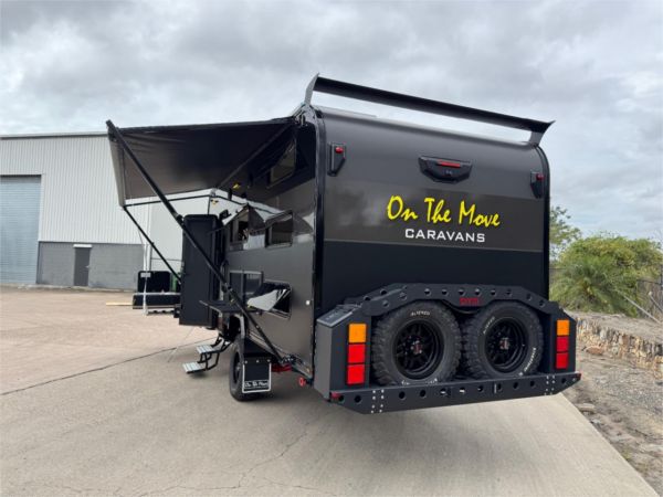 2025 On The Move Caravans Adventure 5.7F Black Edition Other image