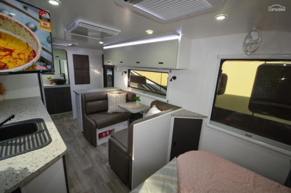 2025 Design RV Crx V5-2 image