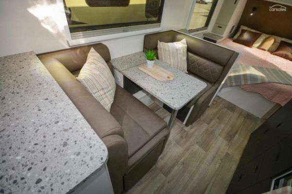 2025 Design RV Crx V5-2 image