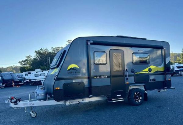 2025 Snowy River Src17 Bonus $3000 Accessories Caravan L SHAPE SEATING image