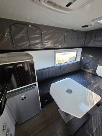 2020 Ezytrail Parks 11 Mki Pop Top PARKS11 MKI image