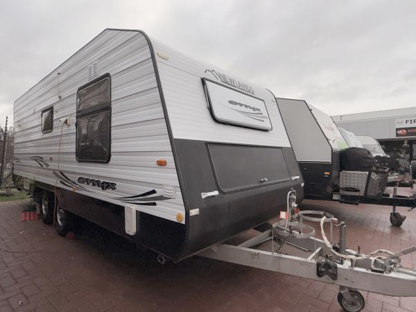 2012 Newlands Onyx Caravan image