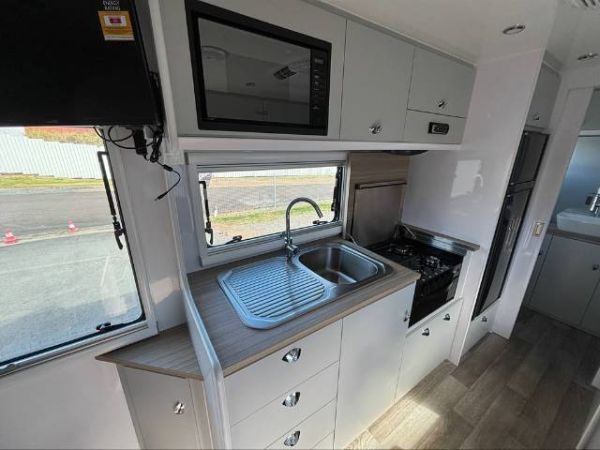 2025 Newgen Caravans Ngc 18 Caravan OFF ROAD image