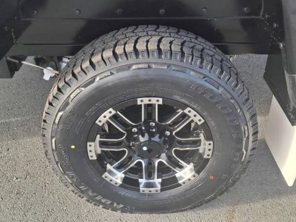 2025 Newgen Caravans Ngc 19 Off Road Caravan OFF ROAD image