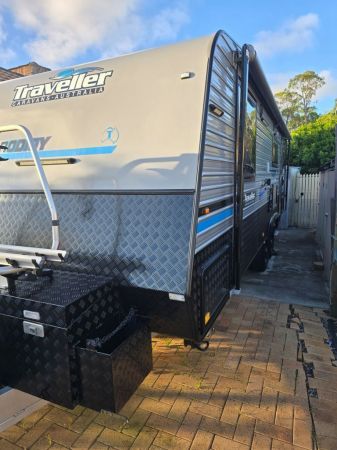 2016 Traveller Prodigy 23' Club Lounge Off Road Caravan image