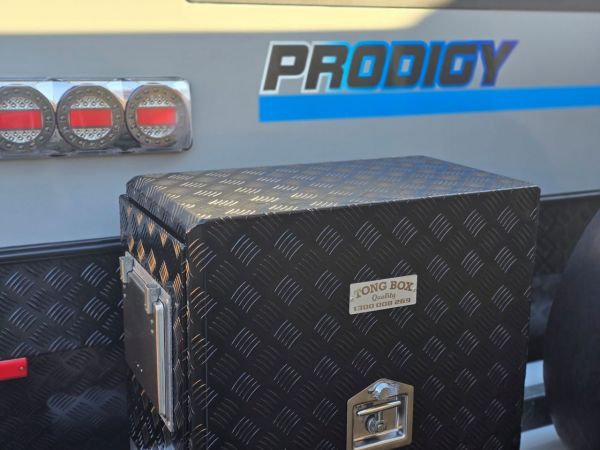 2016 Traveller Prodigy 23' Club Lounge Off Road Caravan image