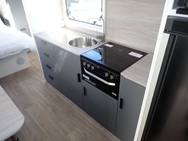 2025 Jayco Starcraft Caravan 19.61-2.BP.SC-MY25 image