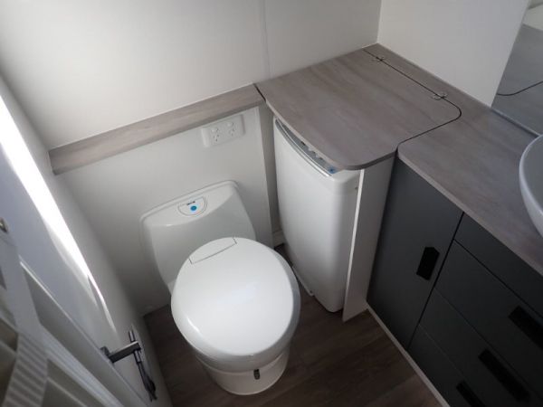 2025 Jayco Starcraft Caravan 19.61-2.BP.SC-MY25 image