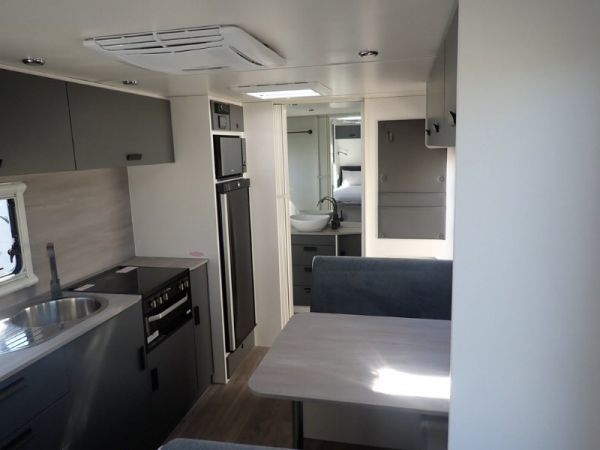 2025 Jayco Starcraft Caravan 19.61-2.BP.SC-MY25 image