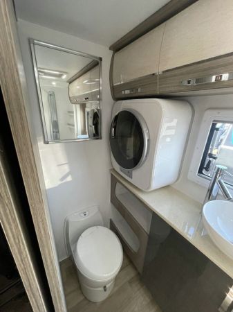 2025 Avan Aspire Caravan 572 image