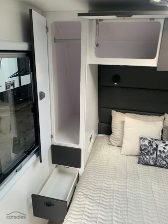 2025 Design RV ODYSSEY V1-0  17'4" image