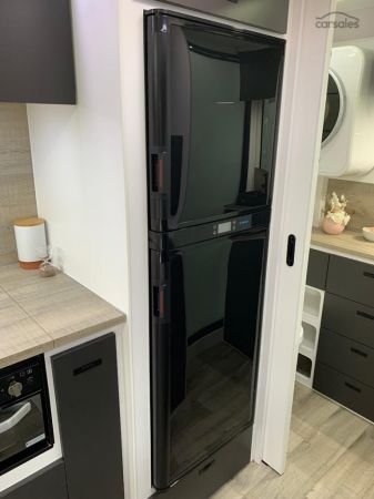 2025 Design RV ODYSSEY V1-0  17'4" image