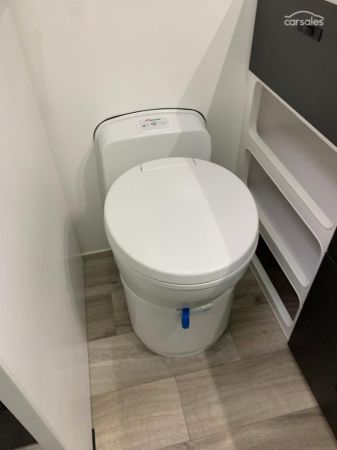 2025 Design RV ODYSSEY V1-0  17'4" image