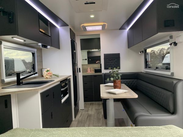 2025 Design RV ODYSSEY V1-0  17'4" image