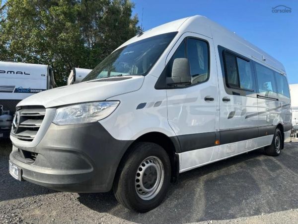 2021 Kea Nomad M700 3 Berth image