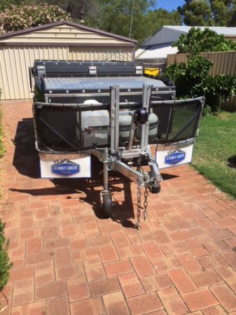 2017 Stoney Creek Campers Scff-6 Offroad Off Road Camper image