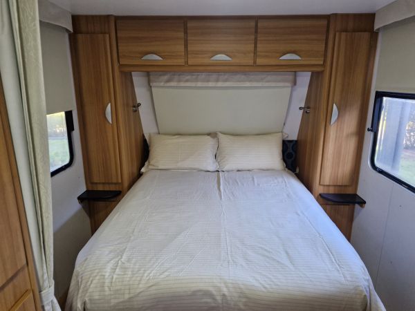 2013 Coromal ELEMENT Caravan image