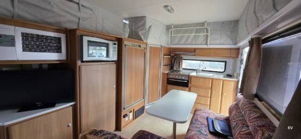 2013 Jayco Destiny POP TOP CARAVAN SHOWER TOILET image