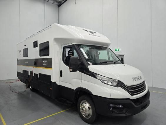 2024 JB Caravans JB Touring (Queen Bed) image
