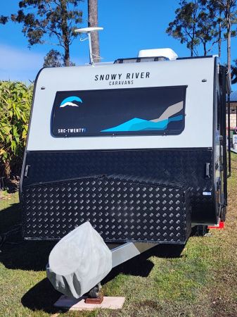 2021 Snowy River SRC-20F Semi Off Road Caravan image