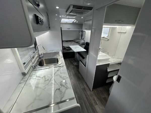 2025 Snowyriver Srt18F Caravan SRT18F image