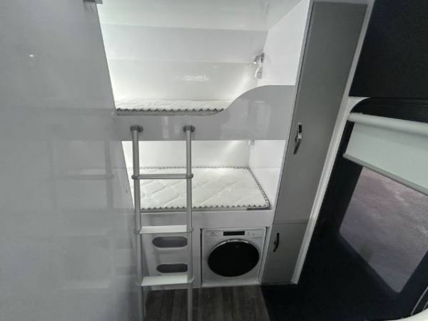 2025 Snowyriver Srt18F Caravan SRT18F image