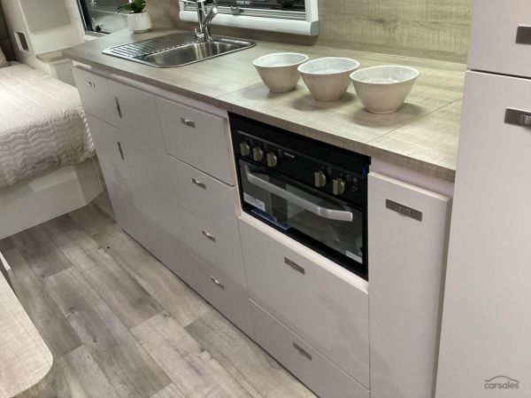 2025 Design RV Getaway V7 21'6 image