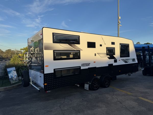 2025 Viscount V2 Family-3BS Caravan image