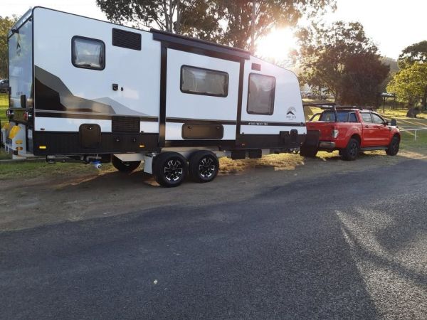 2022 Snowy River Src22S Slide Caravan image