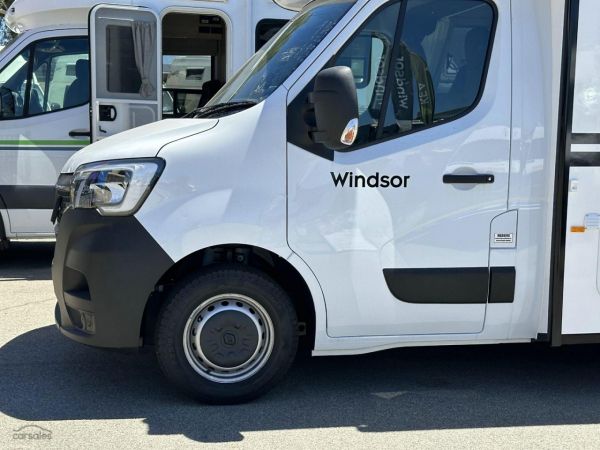 2024 Windsor Daintree image