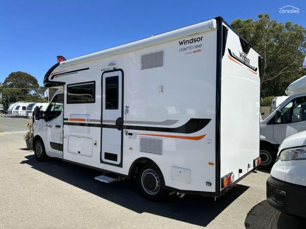 2024 Windsor Daintree image