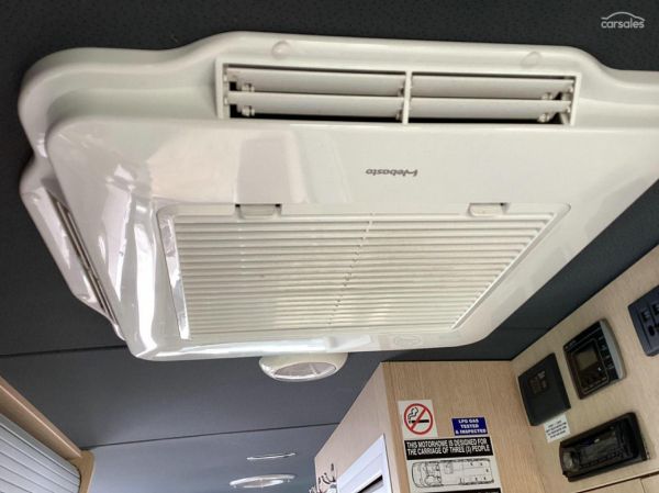 2022 Kea Nomad M700 3 Berth image