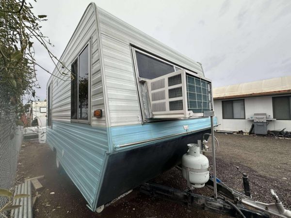 1985 Statesman Caravan image