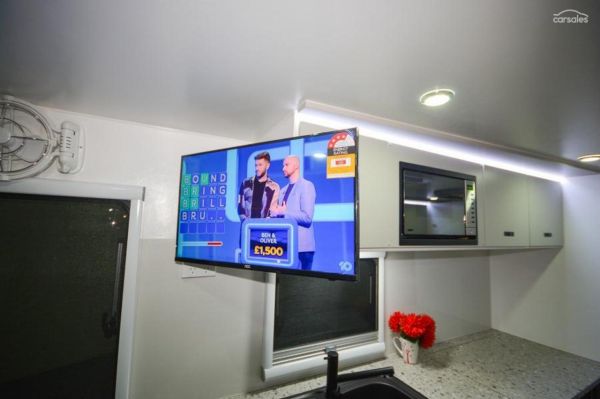 2025 Design RV Crx V5-3 image