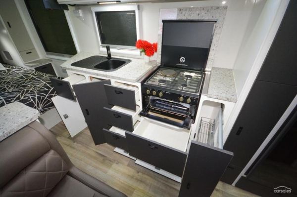 2025 Design RV Crx V5-3 image