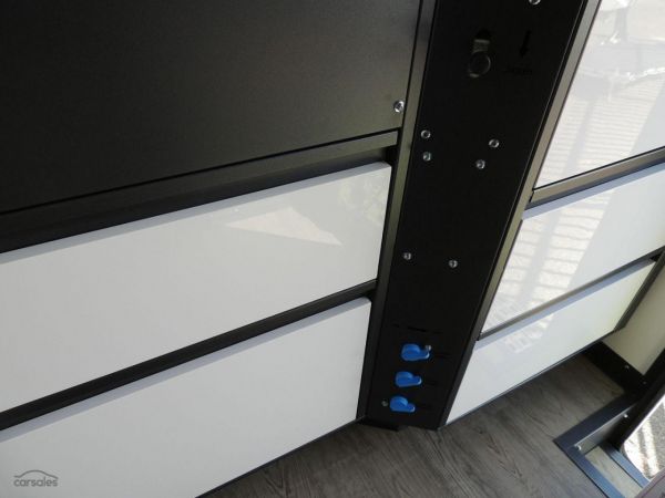 2023 Pioneer Campers Verve E/W image