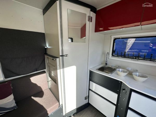 2023 Pioneer Campers Verve E/W image