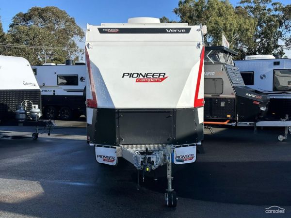 2023 Pioneer Campers Verve E/W image