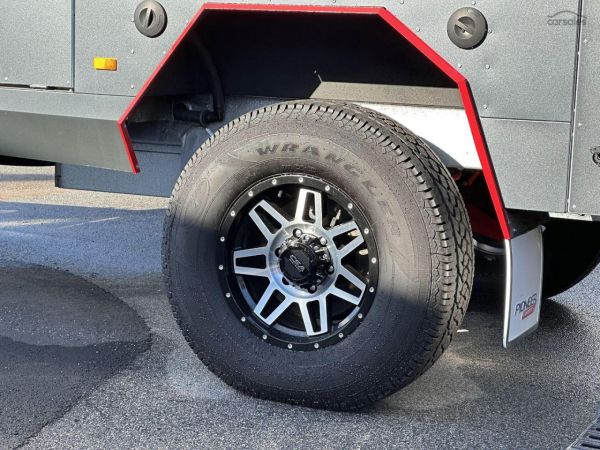 2023 Pioneer Campers Verve E/W image