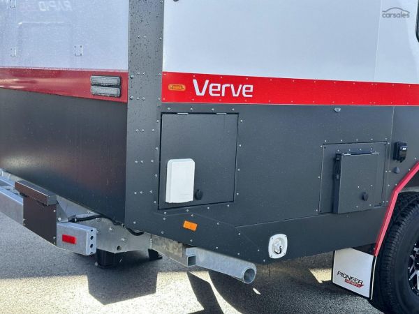 2023 Pioneer Campers Verve E/W image