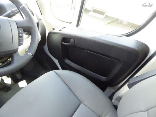 2024 Windsor Simpson image