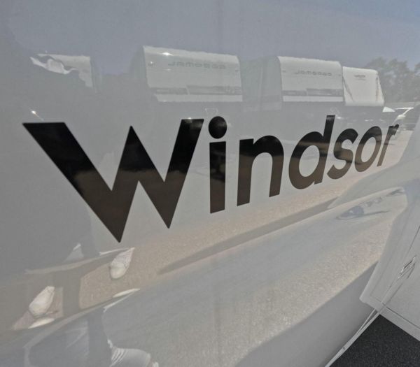 2024 Windsor Simpson image