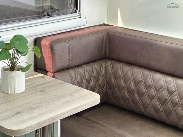 2025 Essential Caravans Cruiser V1-1 18'8 image