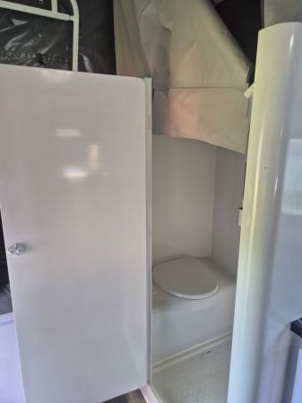 2023 Broadwater Campers THE HINCHINBROOK DB15 Hybrid Pop Top image