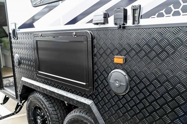 2025 Design RV Crx V5.3 Caravan image