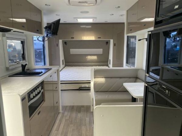 2023 My Dream RV Gt102 CARVAN GT102 DREAM DELIGHT image