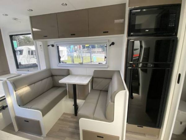 2023 My Dream RV Gt102 CARVAN GT102 DREAM DELIGHT image