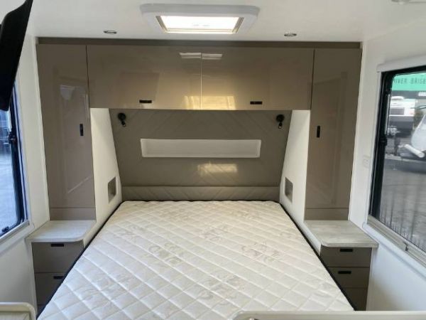 2023 My Dream RV Gt102 CARVAN GT102 DREAM DELIGHT image